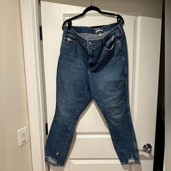 GOOD AMERICAN Good Curve High Rise Jeans - Picture 3 of 6